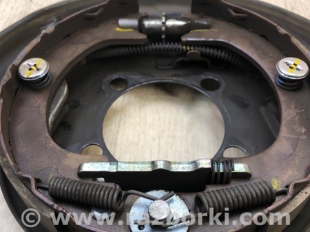 ФОТО Гальмівний механізм для Lexus RX350/450 (09-15) Київ