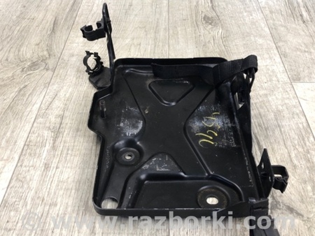 ФОТО Полиця акумулятора для Fiat 500L (2014-2017) Київ