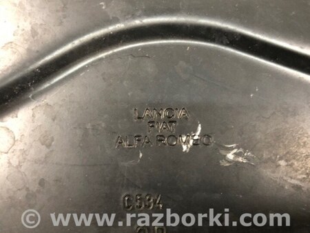 ФОТО Полиця акумулятора для Fiat 500L (2014-2017) Київ