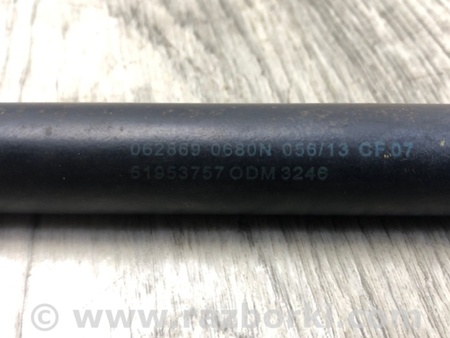 ФОТО Амортизатор кришки багажника для Fiat 500L (2014-2017) Київ