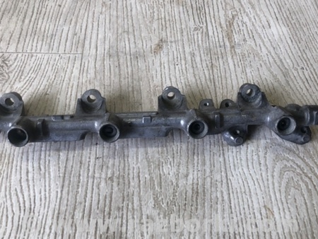 ФОТО Паливна рейка для Mitsubishi Carisma Київ