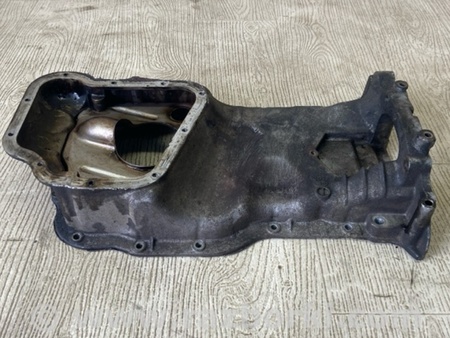 ФОТО Піддон двигуна для Mitsubishi Carisma Київ