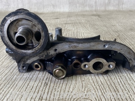 ФОТО Масляний насос для Mitsubishi Carisma Київ