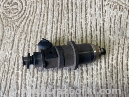 ФОТО Форсунка паливна для Mitsubishi Carisma Київ