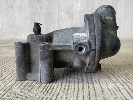 ФОТО Корпус термостату для Mitsubishi Carisma Київ