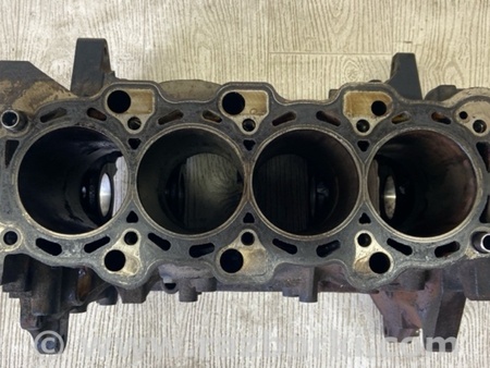 ФОТО Блок цилиндров для Mitsubishi Carisma Київ