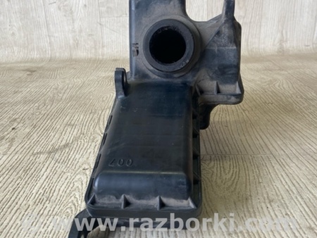 ФОТО Резонатор повітряного фільтра для Mitsubishi Carisma Київ