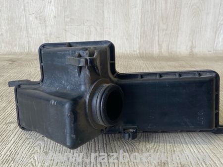 ФОТО Резонатор повітряного фільтра для Mitsubishi Carisma Київ