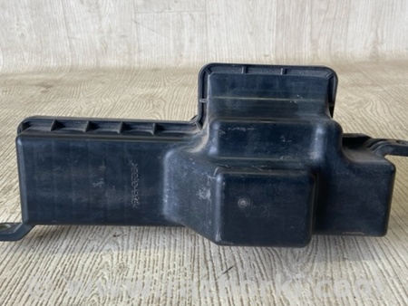 ФОТО Резонатор повітряного фільтра для Mitsubishi Carisma Київ