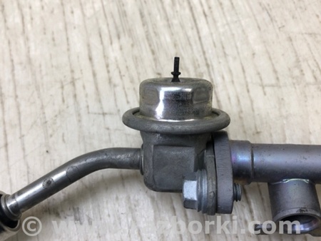 ФОТО Паливна рейка для Toyota RAV-4 IV (XA40) (12-18) Київ