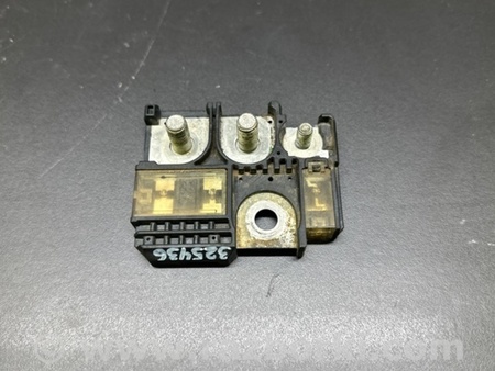 ФОТО Клема акумулятора для Subaru Crosstrek 2 GT (17-20) Київ