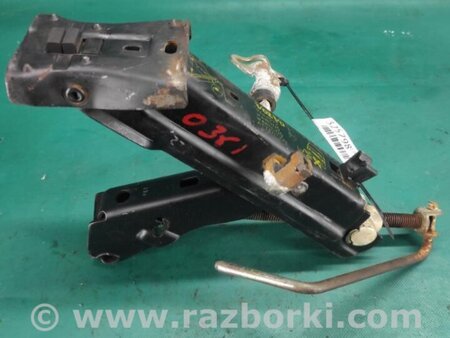 ФОТО Домкрат для Volvo S70 Київ