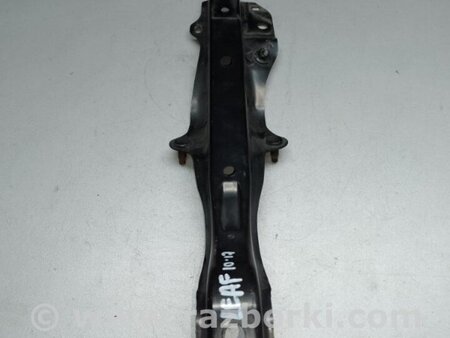 ФОТО Кронштейн замку капота для Nissan LEAF (10-17) Київ