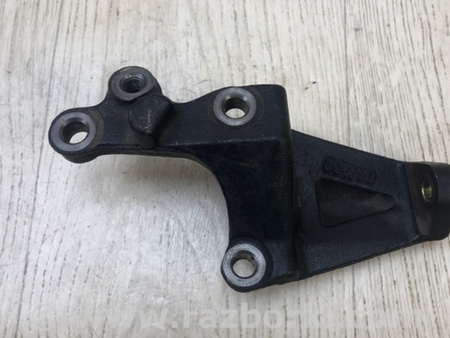 ФОТО Кронштейн Насоса гідропідсилювача керма для Toyota Land Cruiser 80 J80 (90-97) Київ