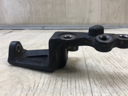 ФОТО Кронштейн Насоса гідропідсилювача керма для Toyota Land Cruiser 80 J80 (90-97) Київ