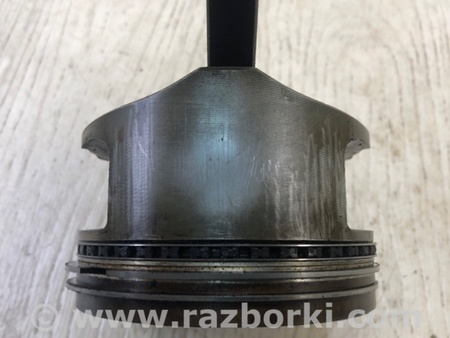 ФОТО Поршень для Toyota Land Cruiser 80 J80 (90-97) Київ