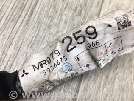 ФОТО Проводка дверей для Mitsubishi Outlander Київ