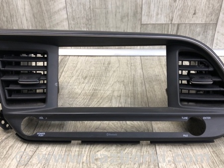 ФОТО Накладка торпедо-центр. для Hyundai Elantra VI AD (15-20) Київ