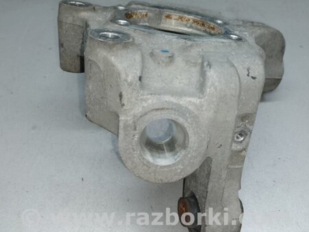 ФОТО Цапфа для Nissan Altima (2019-) Київ