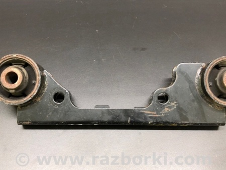 ФОТО Кронштейн редуктора для Nissan Altima (2019-) Київ