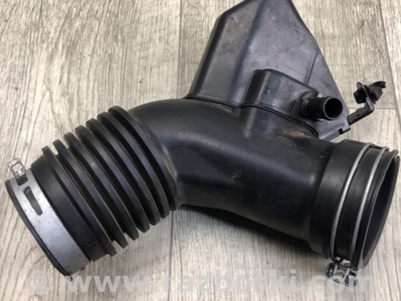 ФОТО Патрубок повітряного фільтра для Toyota RAV-4 IV (XA40) (12-18) Київ