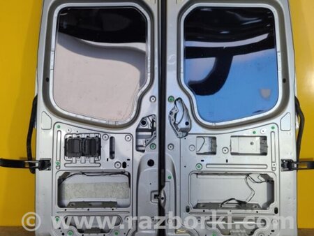 ФОТО Двері для Mercedes-Benz Sprinter Київ