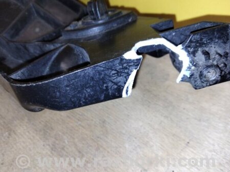 ФОТО Кронштейн переднього бампера для Toyota RAV-4 IV (XA40) (12-18) Київ