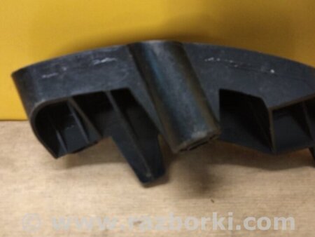 ФОТО Кронштейн заднього бампера для Lexus CT200 (11-17) Київ