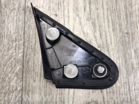 ФОТО Накладка двері для Toyota RAV-4 IV (XA40) (12-18) Київ