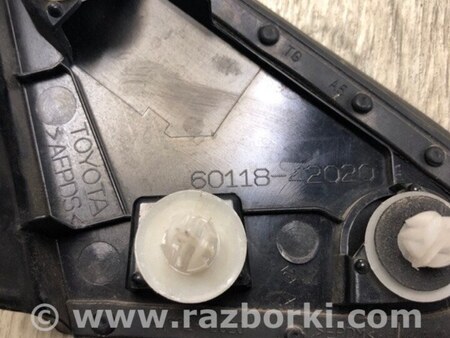 ФОТО Накладка двері для Toyota RAV-4 IV (XA40) (12-18) Київ