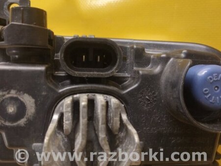 ФОТО Протитуманна фара для Nissan LEAF (2018-) Київ