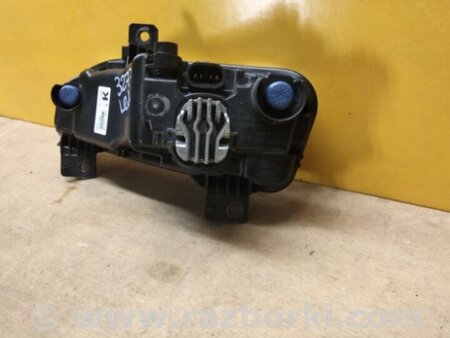 ФОТО Протитуманна фара для Nissan LEAF (2018-) Київ