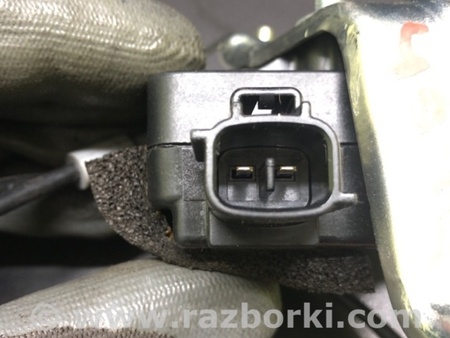 ФОТО Привід відкривання лючка бензобака для Toyota Prius III XW30 (09-15) Київ