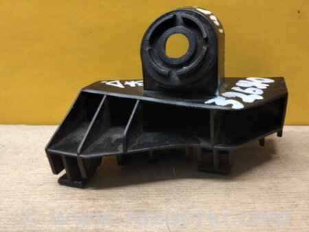 ФОТО Кронштейн заднього бампера для Toyota Auris E180 (12-18) Київ