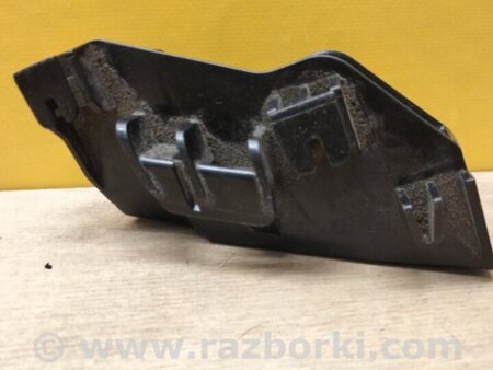 ФОТО Кронштейн заднього бампера для Toyota Auris E180 (12-18) Київ