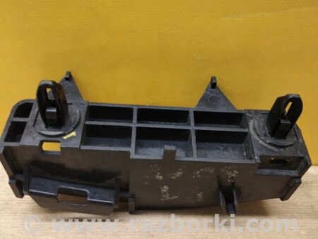 ФОТО Кронштейн заднього бампера для Toyota Avensis T270 (10.2008-12.2012) Київ