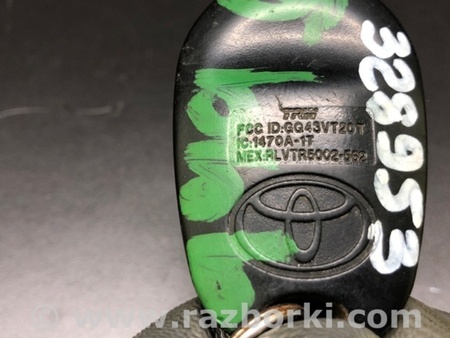 ФОТО Брелок сигналізації для Toyota Sienna (11-16) Київ