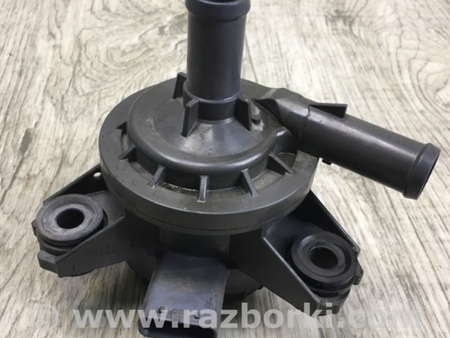 ФОТО Помпа інвертора для Lexus CT200 (11-17) Київ