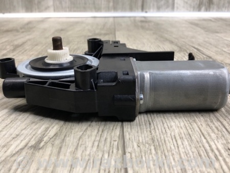 ФОТО Моторчик склопідйомника для Jeep Cherokee KL (2013-2023) Київ