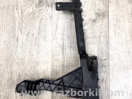 ФОТО Направляюча скла дверей для Jeep Cherokee KL (2013-2023) Київ