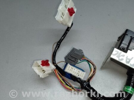 ФОТО Блок запобіжників салон для Honda Pilot 3 MR-V YF5/6 (15-22) Київ