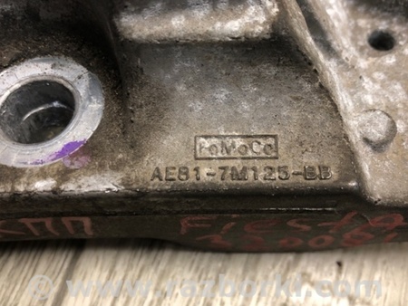 ФОТО Кронштейн крепления КПП для Ford Fiesta Mk6 (2008-2017) Київ