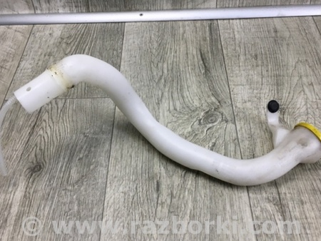 ФОТО Горловина бачка склоомивача для Subaru Outback IV BM/BR (09-14) Київ