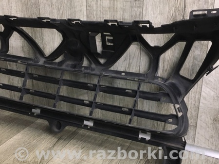 ФОТО Решітка переднього бампера для Porsche Cayenne II 958 E2/92A (10-14) Київ