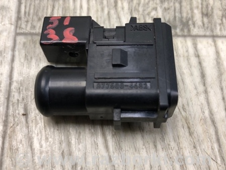 ФОТО Датчик температури повітря для Toyota RAV-4 IV (XA40) (12-18) Київ