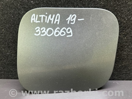 ФОТО Лючок паливного бака для Nissan Altima (2019-) Київ