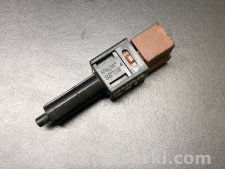 ФОТО Датчик положення педалі гальма для Nissan Teana J32 Київ