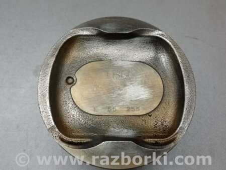 ФОТО Поршень для Nissan NV200 USA (2013-) Київ