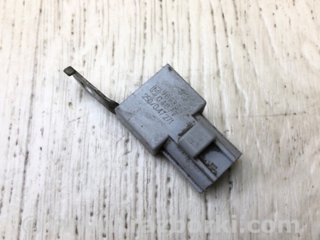 ФОТО Конденсатор для Toyota Prius I XW10/XW11 (97-03) Київ