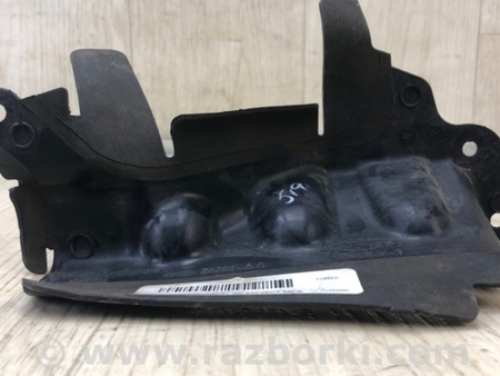 ФОТО дефлектор радіатора для Ford Escape 3 (01.2012-12.2018) Київ